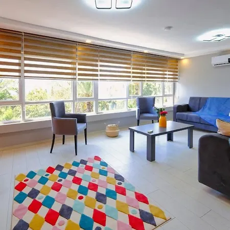 Center Flat Sea View & Free Wifi Lejlighed