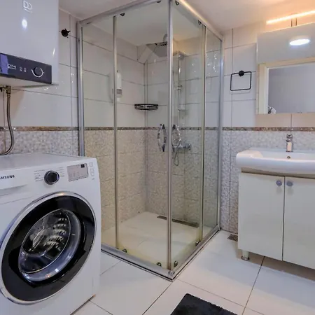 Center Flat Sea View & Free Wifi * Antalya