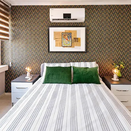 Hadrian Olive Flat By Maxi Homes Walk To Hadrian Gate Apartmán