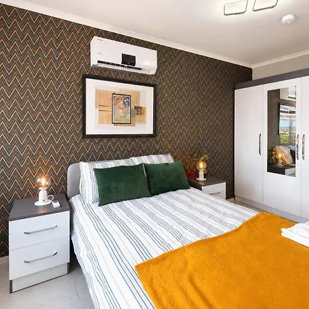Hadrian Olive Flat By Maxi Homes Walk To Hadrian Gate Antalya