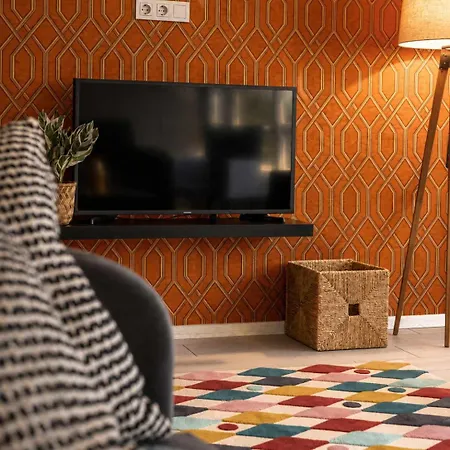 Hadrian Olive Flat By Maxi Homes Walk To Hadrian Gate